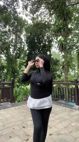 Outfit renang check 😝 #araamudrikah #OOTD 