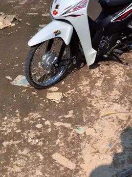 Xe độ hết thời  rồi 👀#wave125i_ไฟเลี้ยวบังลม #xuhuong 