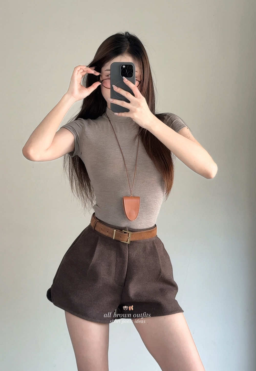 all brown outfits 🐨🩰 #outfitideas #shortpants #แมทช์เสื้อผ้า #กางเกงขาสั้น #กางเกงขาสั้นผ้าวูลเวฟ 