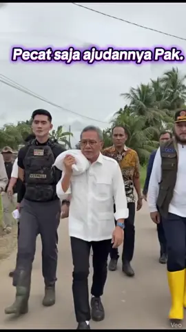 #zulkiflihasan #korbanbanjir #zulhas 