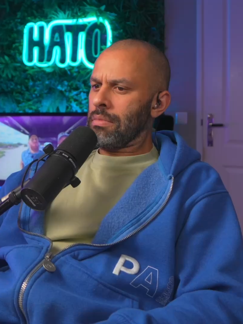 That bass be bassing 🤌🏽💃🏽🔥Straight to the USB for my next show hehehe! 🌐The full video of episode 191 is on my YT Channel! (shortcut: hato.dj/191) 🎵Track: Becking, Chase Gibbons - Guess Who's Beck (Submitted by Noot Noot (acefhiloptu)) #ukgarage #ukg #basshouse #newmusic #bassmusic