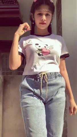 #CapCut #ඔයාත්_ඩාන්ස්_එකක්_කරලා_බලන්න_🫀💋🫶#shanugirl #3millionaudition #වැල්ලවායෙ_අපි 