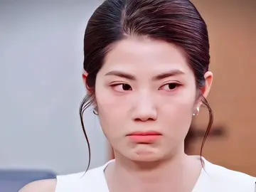 Tính dễ thương vậy moà …#damphuonglinh #tieulyn #xuhuong #jpyシ #nhungduaconkhacho 