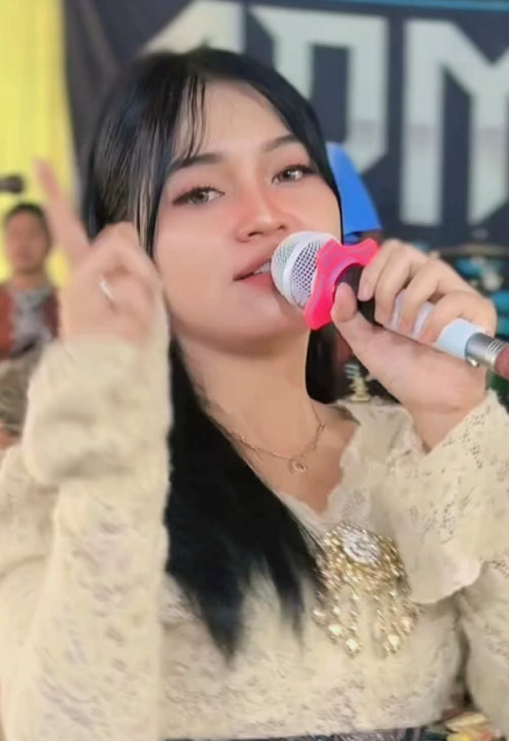 Takkan Pisah - Dita Merlin #admajamusic #campursari #sragen24jam #dangdut @Cak_Sunu🤡 @mas'geotreex @Bogang (ADMAJA MUSIC) @ardilead86 @AdjieWinsa @Ardian bass2012 @ALDRIAN PRASETYO @AGUS WINAR @Dita merlin @Admaja tarantula 