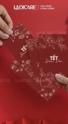 Bộ Sưu Tập Bao Lì Xì Tết Bính Ngọ 2026 – khi mỗi phong bao là một đóa hoa mang phước lành đầu năm mới. 🌸✨ Trao quà sang – gửi yêu thương trọn vẹn. #BaoLiXi2026 #TetBinhNgo #QuaTetYnghia #TetTruyenThong #PhongBaoMayMan