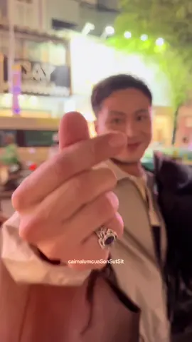 Ảnh làm có dzậy hoy, chứ có gì đâu mà xem chắc 1000lần 🥹🙈  #thanhson #dienvienthanhson #sonsutsit #caimalumcuasonsutsit 