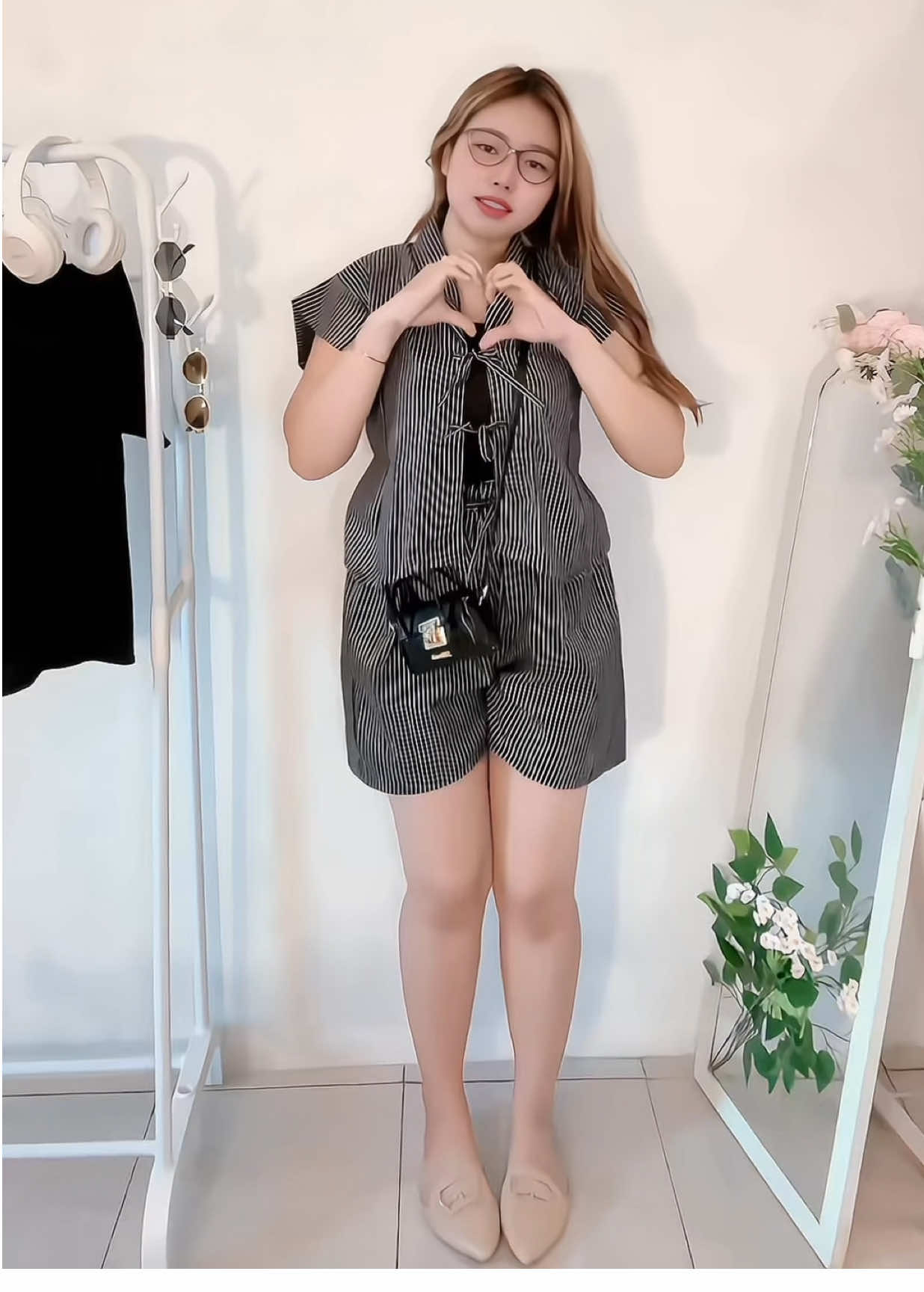 Murah bgt sudah dpt oneset🫵🏻😩buruan cek keranjang kalian dpt harga brp #oneset #trending #wanita #fyp 