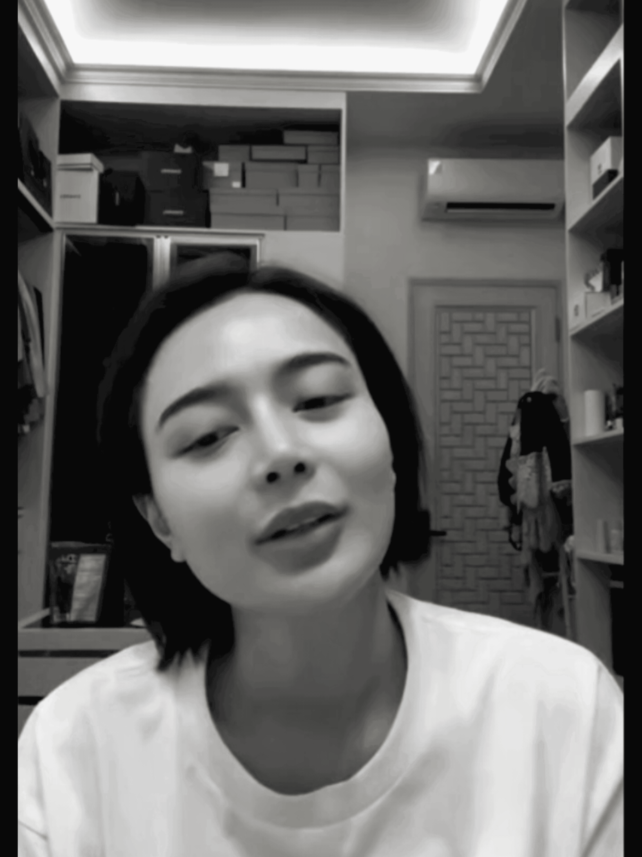 april anaknya emng setulus itu ka wikaaa🥺🤍 @Wikasalim @DA7 DEDE APRIL  #aprilda7 #dangdutacademy #indosiar #fy #fypシ゚ 