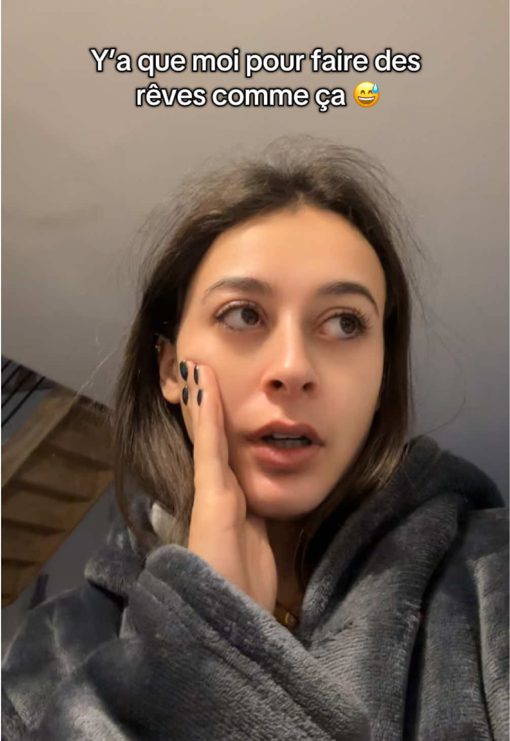Toujours je fais des rêves de gens que je connais pas #pimprenelle #reve #pimprenellesecretstory #bizarre #rêve 