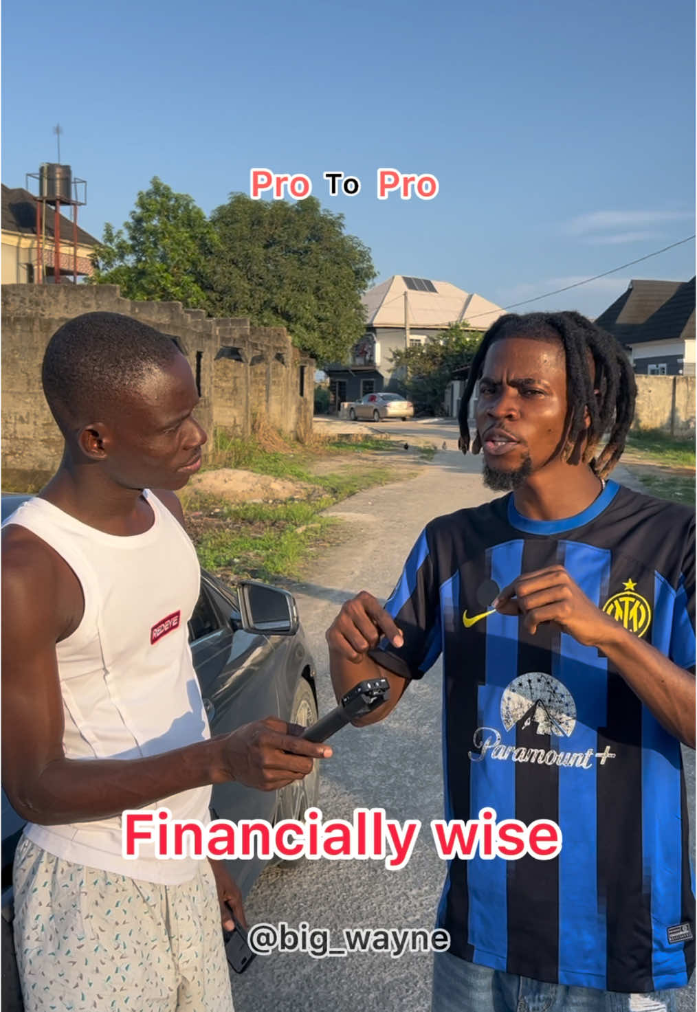 E go touch everybody 😂😭 #viral #trend 