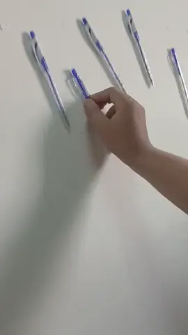 các bạn hãy áp dụng định luật vật lý 🤡👁️🫦👁️@𝙎𝙖̂𝙪𝙪𝙪🐛ˢᵃʳᵃʰ🐬 @Đình Nguyên🤜🤛 @anh 3 say em @tai yeager @Béo @Phúc l edit @Zero_NTT 