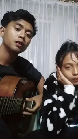 Ku Nyanyi Hosana - #coversong #lagurohani #lewatberanda #kunyanyihosana #fyp @Renn🐊 @putri makatangin 