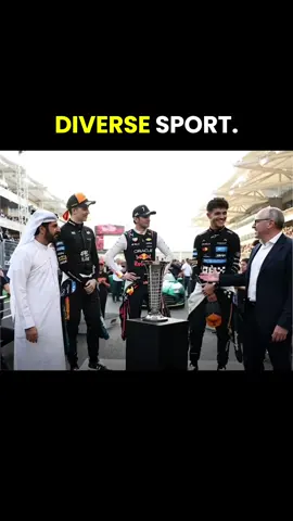 World Drivers Championship presentation not as expected #f1 #f1tiktok #formula1 #abudhabigp #maxverstappen @McLaren Formula 1 Team @Lando Norris @Oscar Piastri @Red Bull Racing @Formula 1 