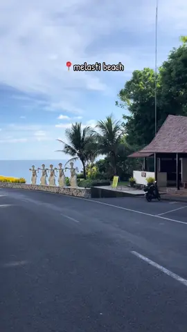melasti beach😍#baliindonesia #pantaimelastibali 