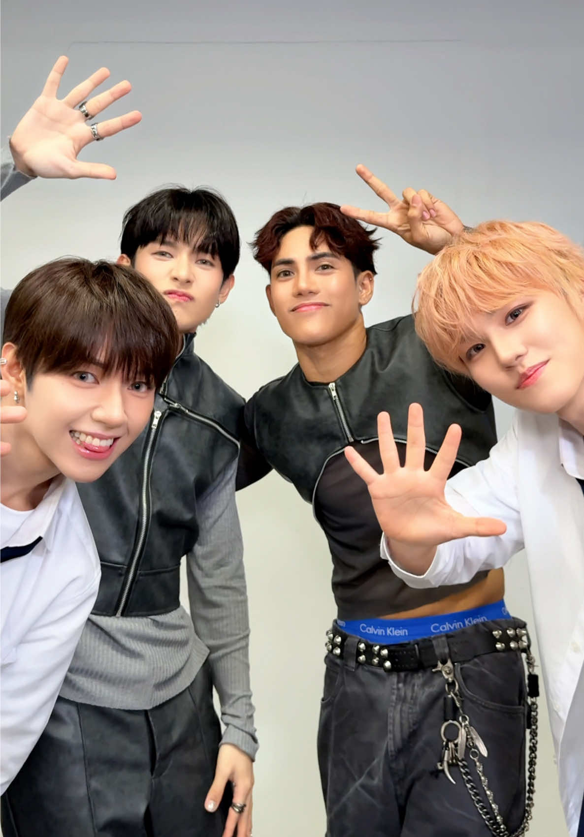 #AHOF 은 #SB19 #STELL #JUSTIN 선배님과의 챌린지를 좋아해🤥 @SB19 Official #피노키오는거짓말을싫어해 