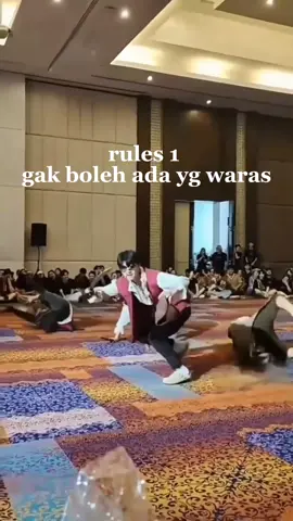 yg waras cuma gedung nyaa😭@gmmtvofficial #gmmtvouting2025 #bujangthailand #thailandtiktok #raikantopeni🏳️‍🌈🇹🇭 #fyppppppppppppppppppppppp 