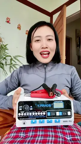 máy sạc bình ắc quy sử dụng cho bình khô bình nước đều được và nâng cấp 800a anh chị em mình sử dụng thông minh đa năng hơn#sacbinhacquy #sacbinh #sacbinhdien #_phamha2 