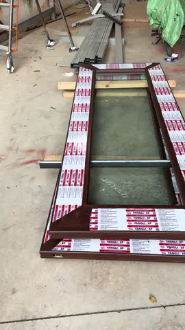 Phiên bản cpi bàn giao #AnhChungWindow  #Nhômkinhanhchung  #CửaDepTamDao  #giacongthanhpham 