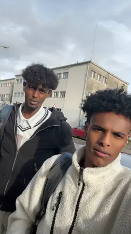 Hhh ninkan nakala saara 😀@miikaiil🤐 #somaliswiss🇨🇭🇸🇴 #kgs🇦🇿👩‍🦰 #puntlander🇸🇱 