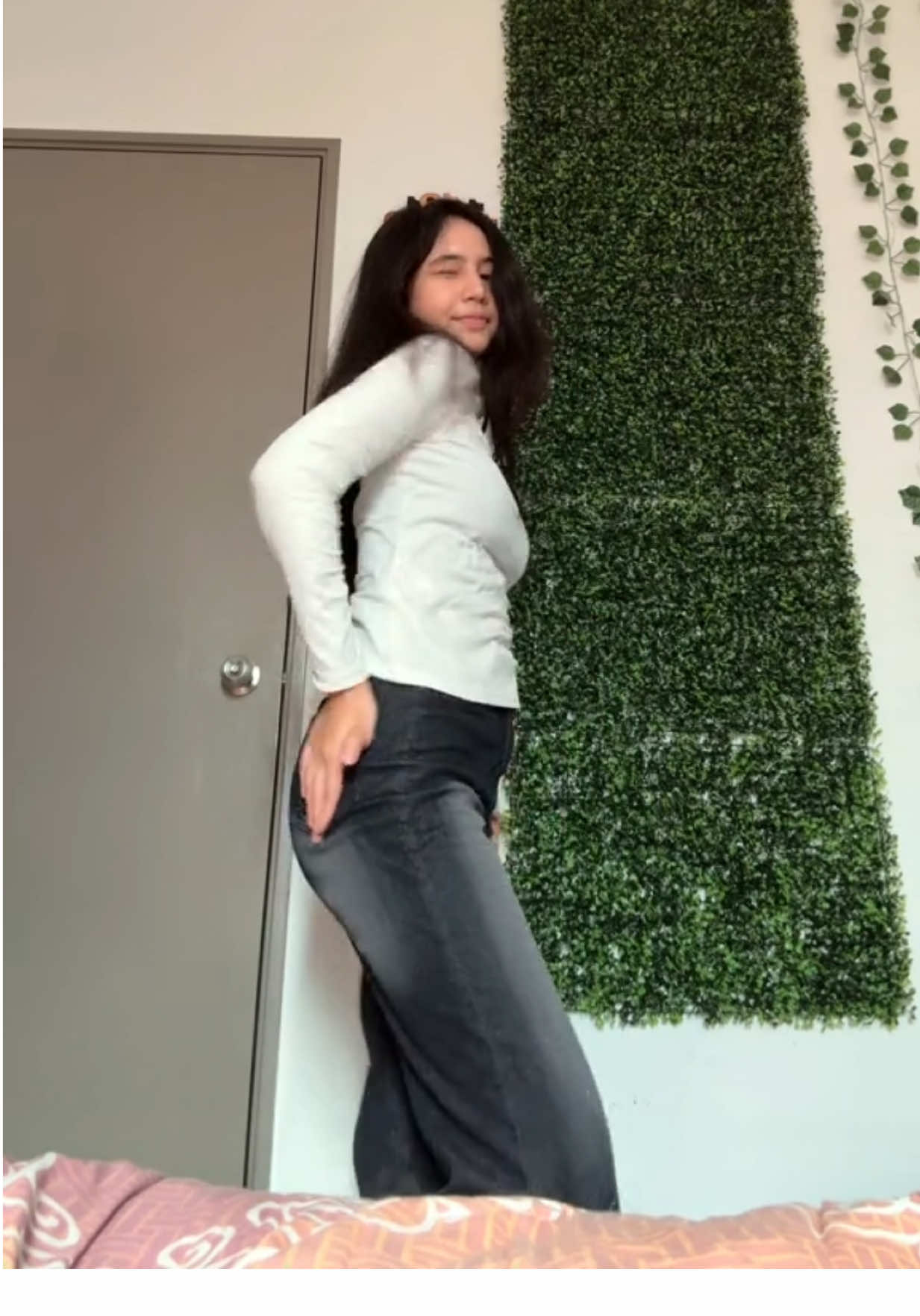 another versions of QUESTION by me 🫰🏻🩷 @Dolla Official  #fyp #fypシ゚viral #foryoupage #artist #duerramitilda