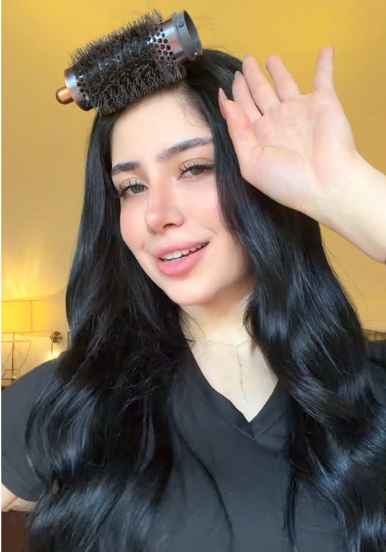 🙂‍↔️🤌🏼