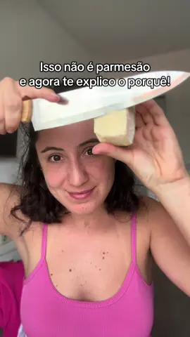 Você ainda chama isso de parmesão? 🧀🇮🇹 O Grana Padano é um dos queijos mais tradicionais da Itália e tem regras rígidas de produção e maturação. Muito mais suave e delicado do que o parmesão comum! Você já provou? #granaPadano #queijoitaliano culinariaitaliana
