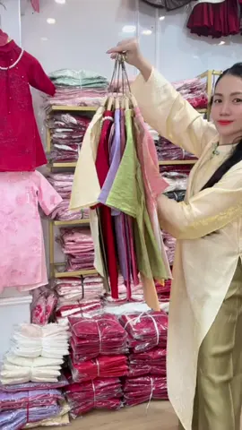 Các mẹ đặt sớm kẻo hết size nhé! Hot lắm ạ! #tet2026 #aodaido #banhchung #aodaithobishop #aodaimevabe 