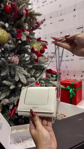 ví xinh #Châu_túi #túi #ví #seeme #vítiền  @Seeme.vn 