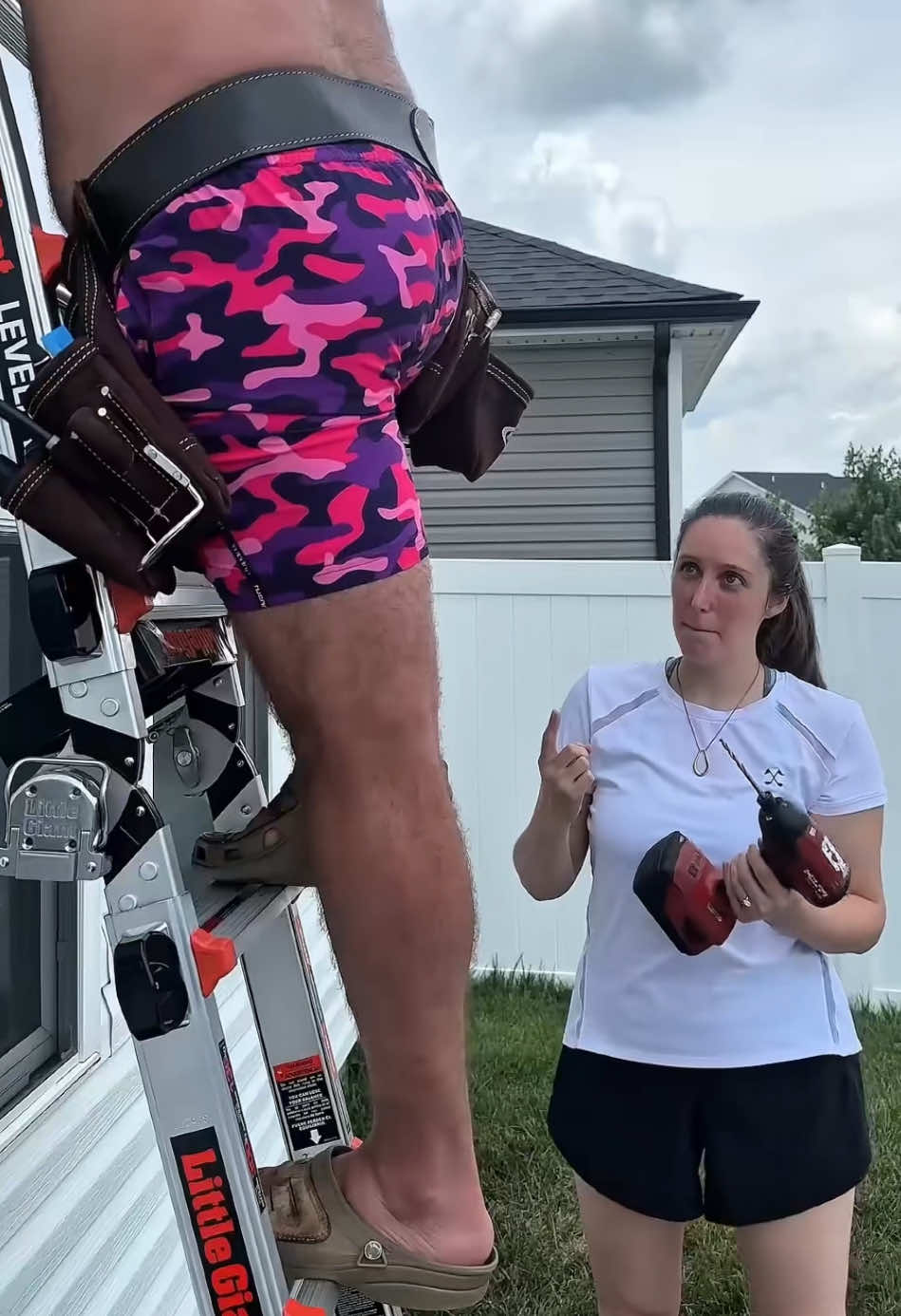 the drill prank #prank #scared #funny #lmao #fyp 