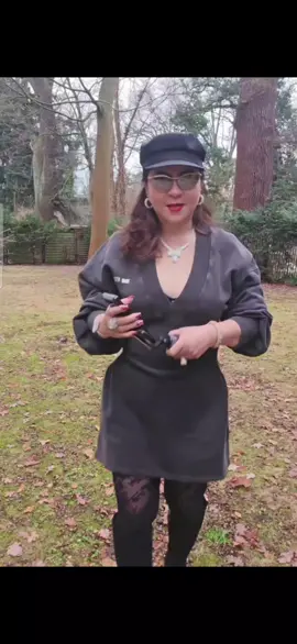 cô quay cảnh xung quanh nha bên síp #fanchinhnghia749  #nguyenphuonghang  #cngy6666  #khudulichdainam 