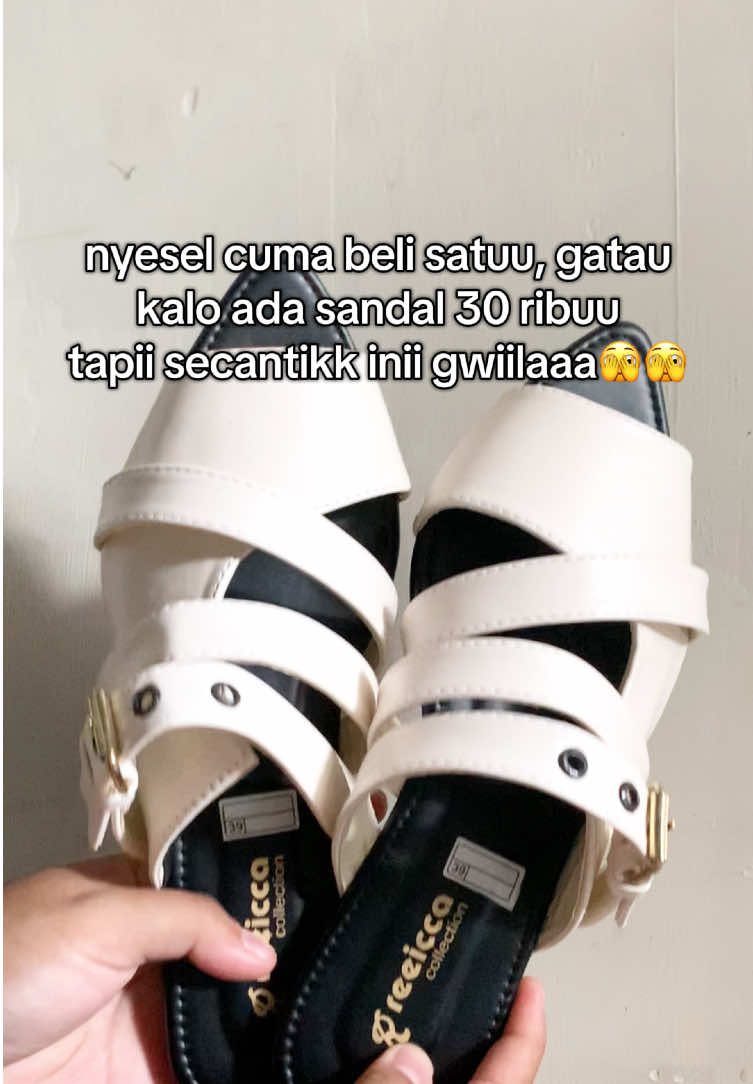 #sandalwanitamurah #sandalwanita #sandalmurah #sandalcewe #fyp 