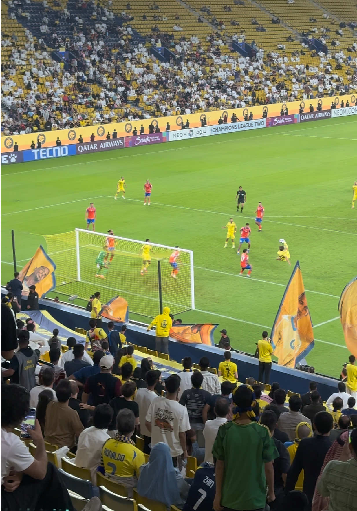 إشتقنا إلييييك 😔💛💛 #النصر #alnassr #كاس_العرب #المنتخب_السعودي #متصدر_لاتكلمني 