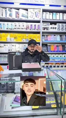 #الي_يصمم_على_هذا_المقطع_يوصل10kيربح_سماعات_ويصيمم_على_هذا_مقطع_ويصل100k_يربح_تاب#كيم_لايف #tiktok #@المصـمم حمـود @المصمم يـاسـر🔹 @مُحمد | طالب رابع #ترند_تيك_توك 