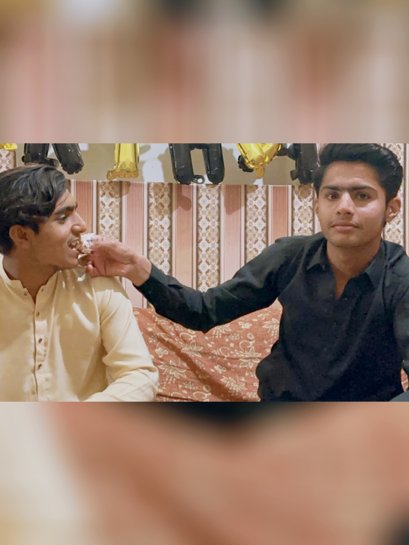 @👑میاں Abdul Rahman 👑 @Malik ali340 @trust in Allah @Alone Boy 👦👦👦👦 @چودھری میاں یاسین👽 