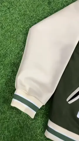 Premium quality Customized varsity jacket…🔥 So if u want your dream jackets then what are you waiting for ? Get your order now…🤙 High quality fabric  LOW MOQ  Customized designs  Custom name & numbers Accepted  Free mockup design  Professional factory work  Fast turnaround  #sportswear #sportsgear #sportswearmanufacturer #bestmanufacturer #sublimation #sports #trainingwear #sportsuniforms #uniform #topnotch #basketballjerseydesign #soccerjerseys #americanfootball #customname #ny24Sports #newyork #buildwithny24