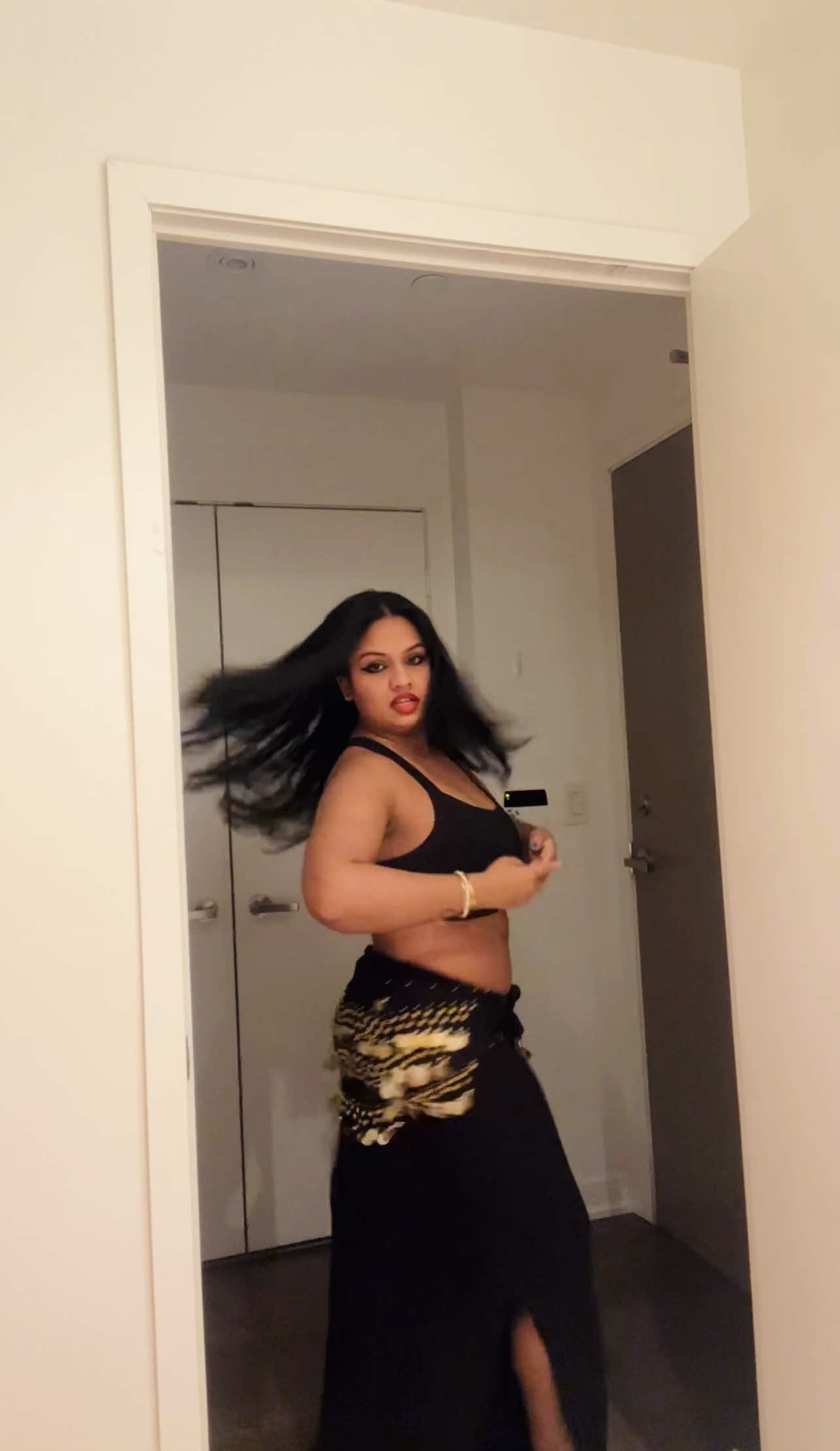 Alter ego activated 💃🏽😉 (dc: me) #dhurandhar #bollywood #bellydance 