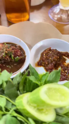 Rakyat sepatan…. Mantap nih rumah makan sambel pecak, ada ayam ada ikan,seafood,tinggal pilih mau di bakar apa di goreng, banyak pilihan menunya jg lho #rumahmakankaula  #sambelpecak #sepatantangerang 