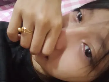 ငိုနေရင်ကနေဘာမှမတက်နိုင်တော့ဘူး