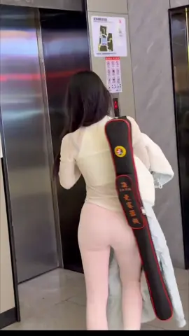 #gaixinh #cucpham #giaitritiktok #dvp_giaitrimuasam 