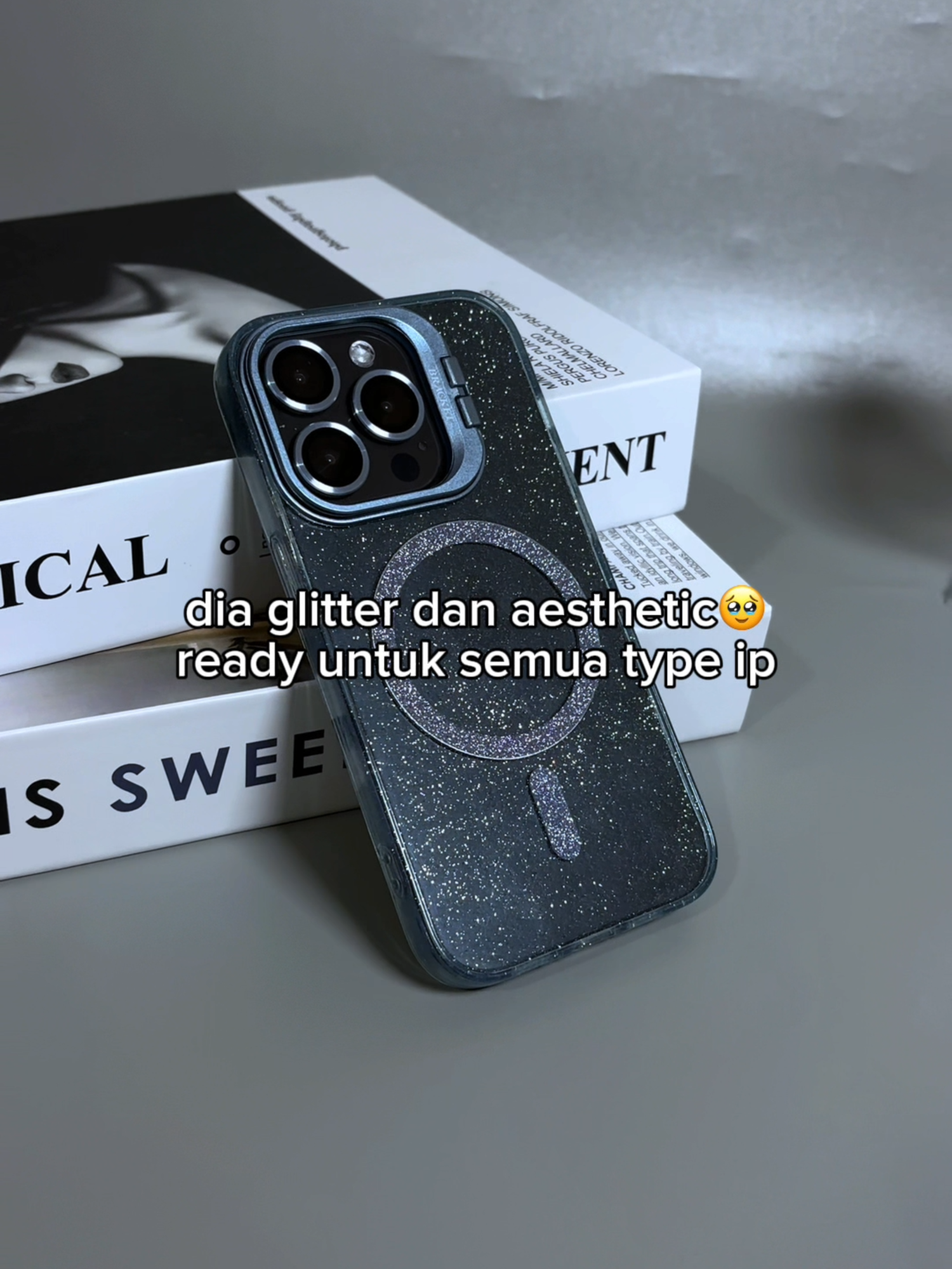 Case glitter ini ready loh buat semua type IP! #atmvideo #casekeren #casemurah #caseantipanas #fyp