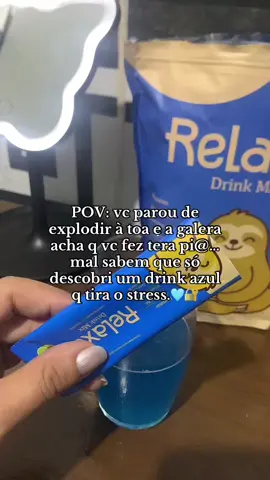 Só um drink azul de vitaminas pra stress. #fy #ansiedade 