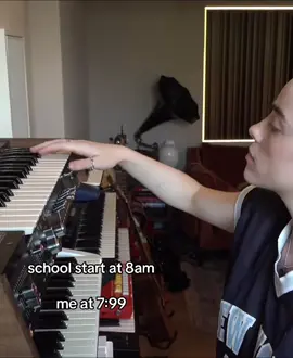 IB: @Mariam ᴬᴹ ♡  :TAGS: #billieeilish #foryoupage #shower #faitemoipercer 