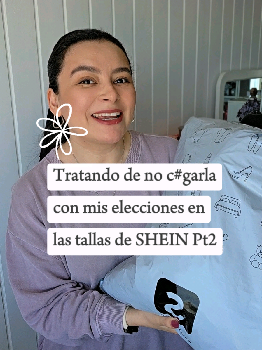 creo que me equivoque 🥲. AYUDA!! Me compré el zorrito peludo MÁS SUAVE DEL MUNDO 🦊✨ aprovechando el #SHEINBlackFriday y obvio quiero compartirlo con mis compulsivas jaja Encuentra exactamente estas prendas y consigue extra descuento con: ✨ Cupón: 25BFcarlivelasquez601 en @shein_chile  🔍 Código de búsqueda (Search Code): 3PTE5 Encaje rojo Amorya 🆔 50533793 https://shein.top/cw325gt Camisa DAZY 🆔 39449541 https://shein.top/lcdxxrd Falda DAZY 🆔 3240696 https://shein.top/cw325i6 Blusa blanca DAZY Weekend 🆔 11851169 https://shein.top/egmevr3 Peludo Aveloria Modichic (el abrigo/chaqueta zorrito suave 🦊) 🆔 46681024  https://shein.top/egmew0p Encaje azul EgrlEra 🆔 64562472 https://shein.top/g505exc Por el #SHEINBigSale hay muy buenas ofertas 💸, más de 500k artículos populares con descuento, así que si eres petit/enana/minion como yo 😂 espero que esta referencia de tamaño te sirva cuando busques ropa en SHEIN Chile. #haul #SHEINsaveinstyle #SHEINforAll  @SHEIN 
