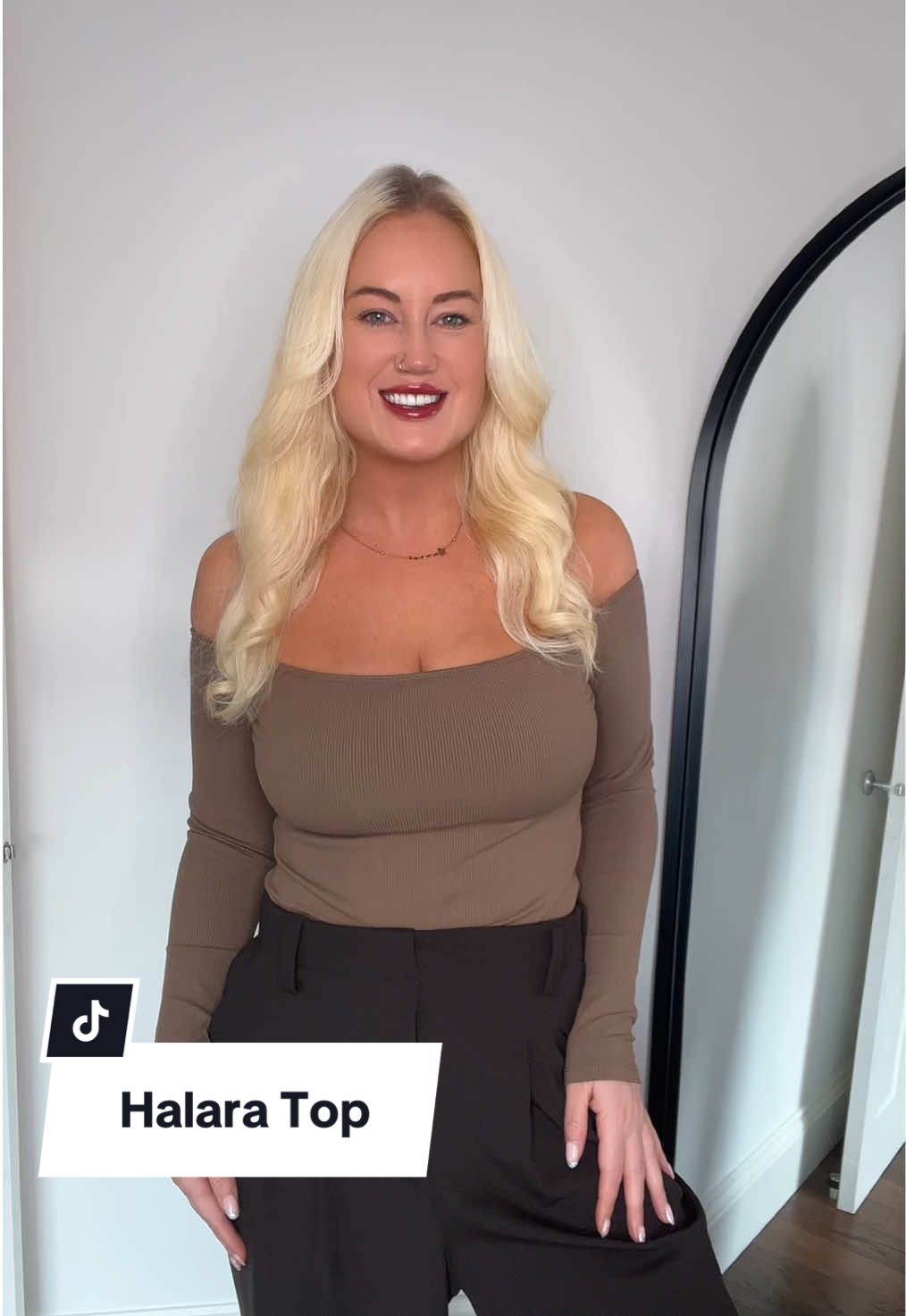 Over 50% off the viral @halara.wardrobe tops! 🤎 #offshouldertop #halara #halaraeveryday #halarauk #tiktokmademebuylt 