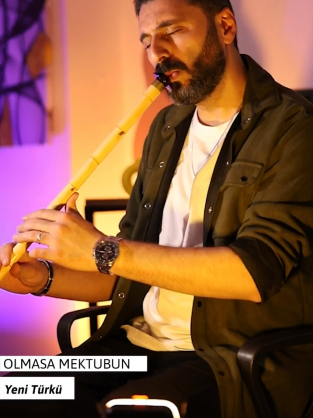 Yeni Türkü'nün belki de en çok sevilen eseri... Keyifli dinlemeler 🙂 bilenler yoruma 😊 #ney #huzur #kitap #muzik #kesfet 