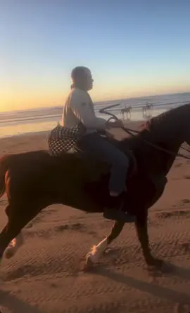 wiiilldd hoorsesss  🐎 #yunglean #jonatanleandoer 