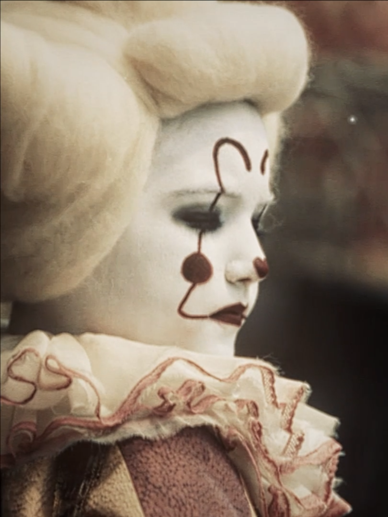 Ingrid Kersh ౨ৎ oop she found wigless- ; #welcometoderry #welcometoderryedit #itwelcometoderry #ingridkersh #ingridkershedit #foryoupage #viral #blowthisup #it