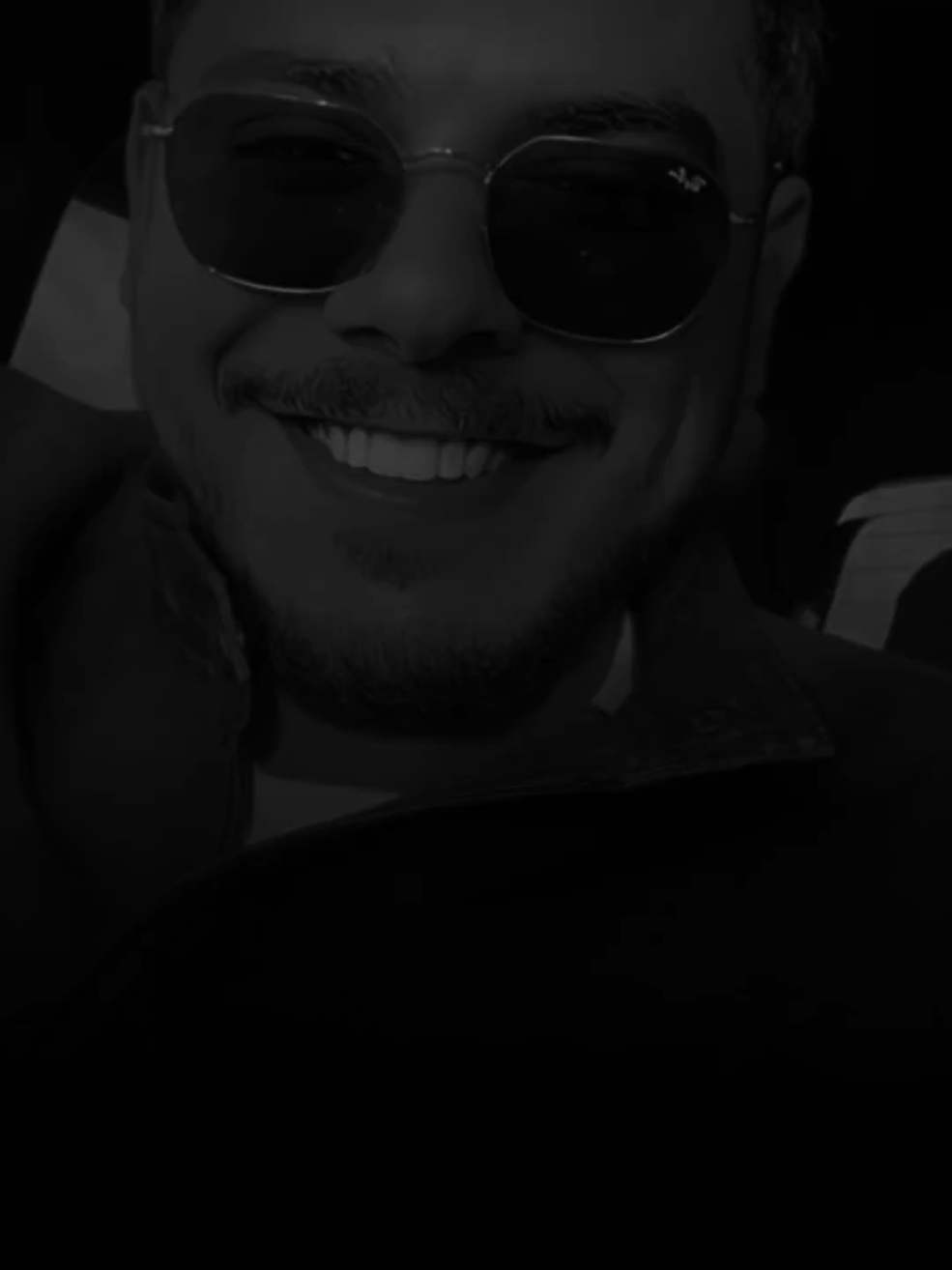 لا تكره احد حتى لو اخطأ في حقك من يسيء لك  تسيء له الدنياء #قصايد_شعر #خواطر #المصمم_عبود🎬🎻 #اكسبلور #fypシ゚ 