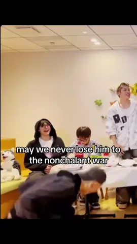 he’s this and then the next second all mysterious 😭 #andteam #andteam_nicholas #chalant @&TEAM 