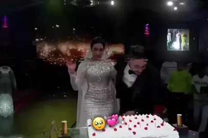 وانتي في حضني بحس ان انا تايه في عالم تاني مش هنا😍👸🏻❤ .  .  .  .  .  #fpy #foruyou #vairal #الشعب_الصيني_ماله_حل😂😂 #تصميم_فيديوهات🎶🎤🎬 